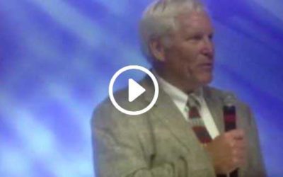 (Video) GAB presents award to Miss High School America Annie Jorgensen