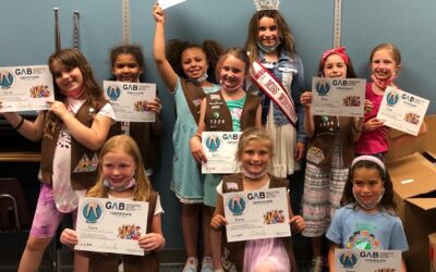 LEIA RIOS SPEAKS TO GS BROWNIES AT SUMMIT ELEMENTARY